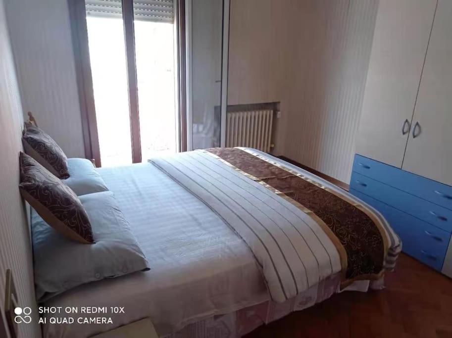 Cozy Room With Queen Bed 温馨双人大房间 Mestre Bagian luar foto
